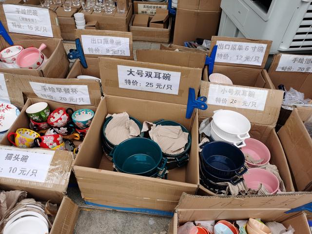 廣州南泰日用品批發市場為何成為網紅打卡地？三大魅力解析