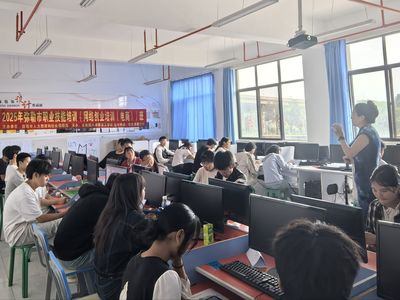 校園就業(yè)創(chuàng)業(yè)服務(wù)站——助力技工學(xué)子迎接信息技術(shù)新時(shí)代